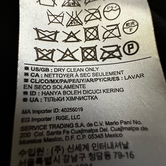 Banana Republic Top - Picture 11 of 11